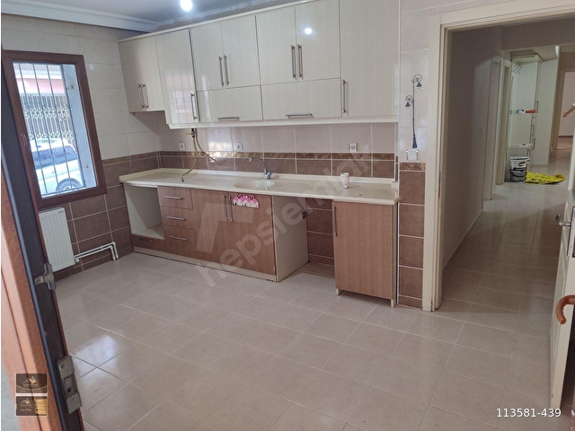KEMALPAŞANIN MERKEZİNDE ACİL SATILIK 4+1 DOĞALGAZLI DAİRE - Görsel 2