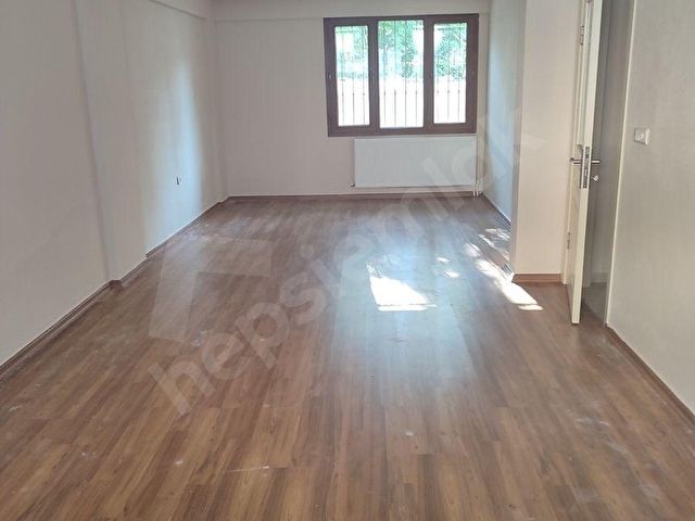 KEMALPAŞANIN MERKEZİNDE ACİL SATILIK 4+1 DOĞALGAZLI DAİRE - Görsel 6