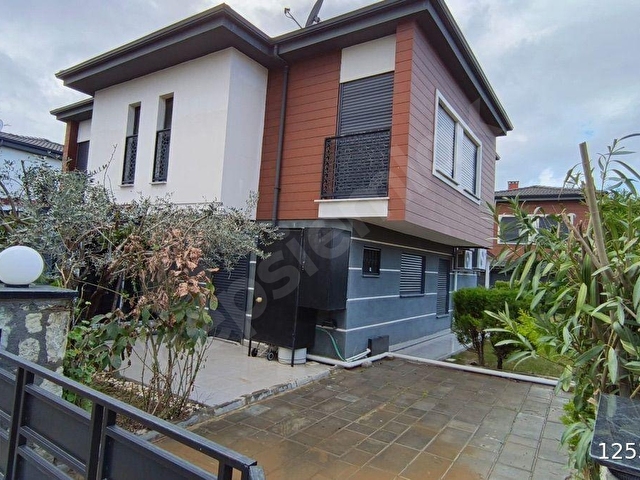 TEK MÜSTAKİL HAVUZ’LU SİTE İÇİNDE KÖŞE KONUM 3+1 VİLLA1 - Görsel 10