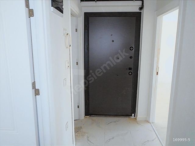ALTINŞEHİR MEYDANDA YENİ BİNADA KREDİYE UYGUN ARAKAT SIFIR 2+1. - Görsel 23