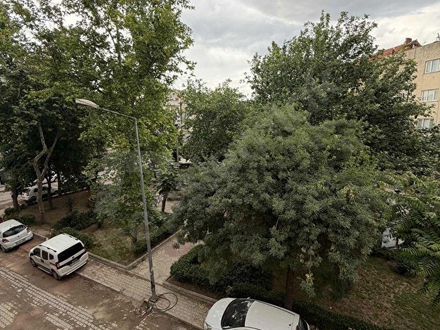Yedieylül Mahallesinde Ara Kat, Doğalgazlı, 3+1 Masrafsız - Görsel 25