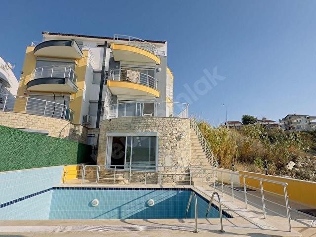 BU HAFTAYA ÖZEL FİYAT İLE-FULL MANZARA-ÖZEL HAVUZ-KAPALI-OTOPARK-BAHÇE-3+2-EŞYALI-FIRSAT VİLLA - Görsel 2