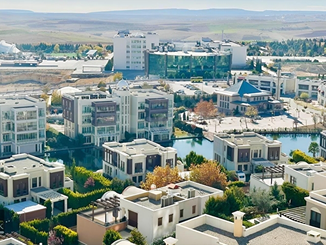 SEVGİ ÇİÇEKTEN ANTEPİA PANORAMA EVLERİNDE KİRALIK 3+1 DAİRE - Görsel 2