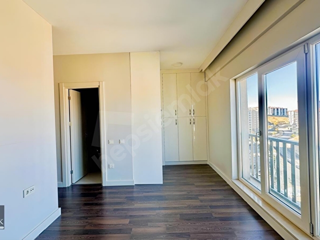 SEVGİ ÇİÇEKTEN ANTEPİA PANORAMA EVLERİNDE KİRALIK 3+1 DAİRE - Görsel 12