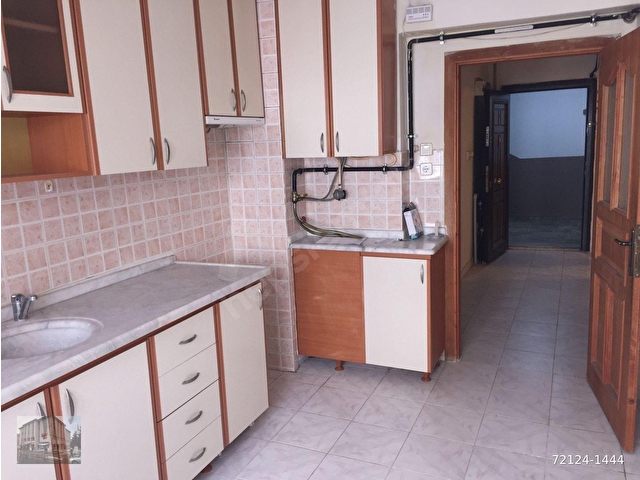 BOLU KARAÇAYIR MAH,120M2,C.BLKN. BAKIMLI 2+1 DAİRE