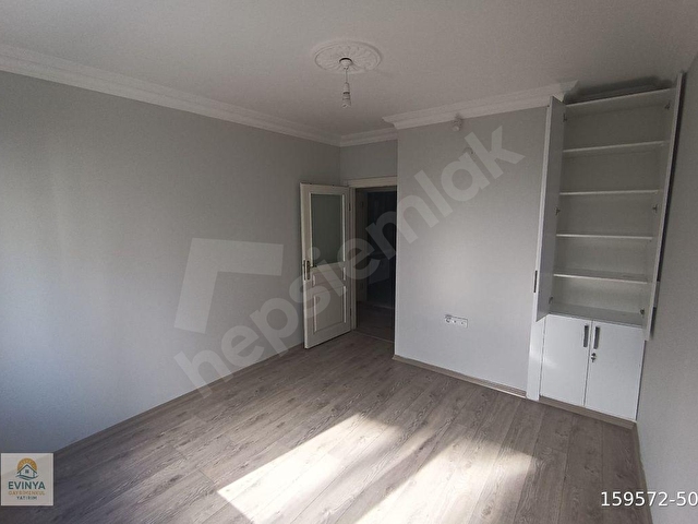 EVİNYA GAYRİLMENKUL DEN KONUKSEVER DE GENİŞ 3+1 DAİRE - Görsel 14