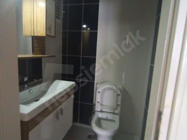 EVİNYA GAYRİLMENKUL DEN KONUKSEVER DE GENİŞ 3+1 DAİRE
