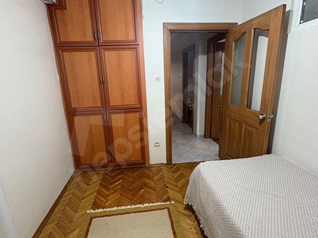 Mecidiyeköy’de cadde üzeri full eşyalı oldukça geniş ve kullanışlı - Görsel 7