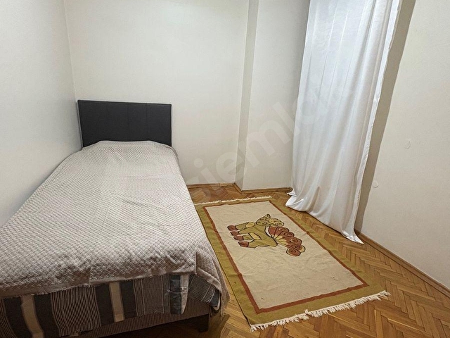 Mecidiyeköy’de cadde üzeri full eşyalı oldukça geniş ve kullanışlı - Görsel 10