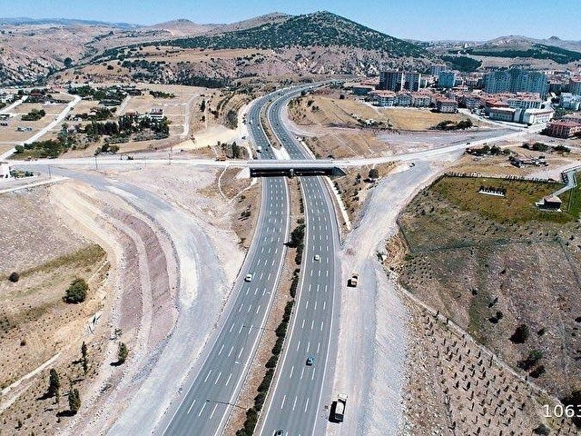 KARAPÜRÇEKTE ÇOK KATLIDA SATILIK 400 METRE DİŞ HASTANESİ YANI - Görsel 2