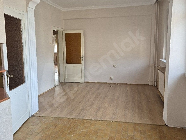 ESKİŞEHİRİN KALBİNDE 4+1 TEMİZ DAİRE - Görsel 11