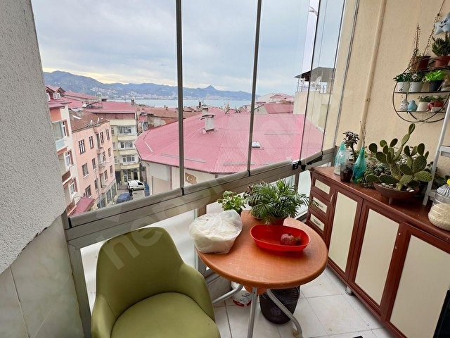 ESAT YAMAK’TAN ÇINARLARDA MANZARALI 2+1 SATILIK DAİRE