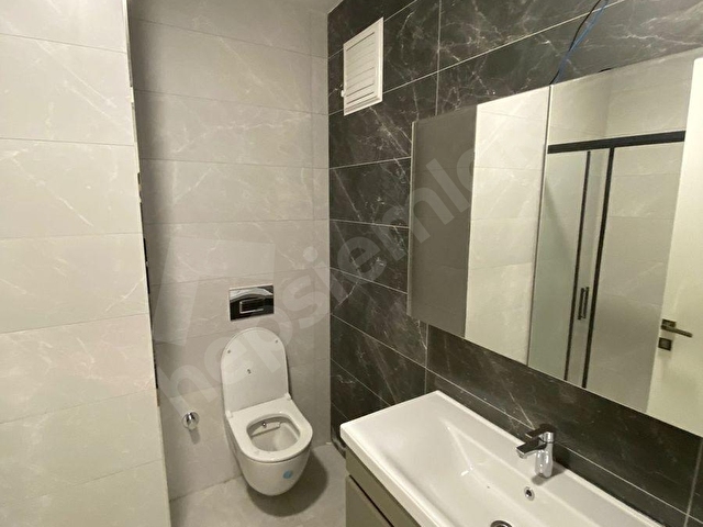 KIZILYERDE SİTE İÇERİSİNDE 4+1 220 M2 ASANSÖRLÜ LÜKS DAİRE - Görsel 22