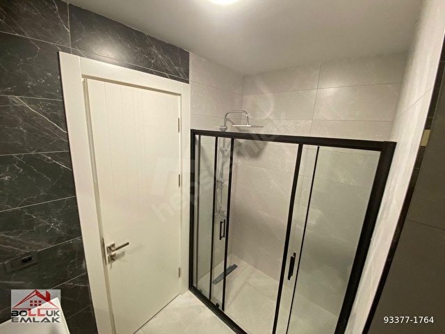 KIZILYERDE SİTE İÇERİSİNDE 4+1 220 M2 ASANSÖRLÜ LÜKS DAİRE - Görsel 23