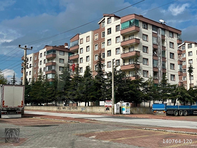 UÇAR EMLAK TAN JAPON PARKI YANI 3+1 ARA KAT SATILIK DAİRE