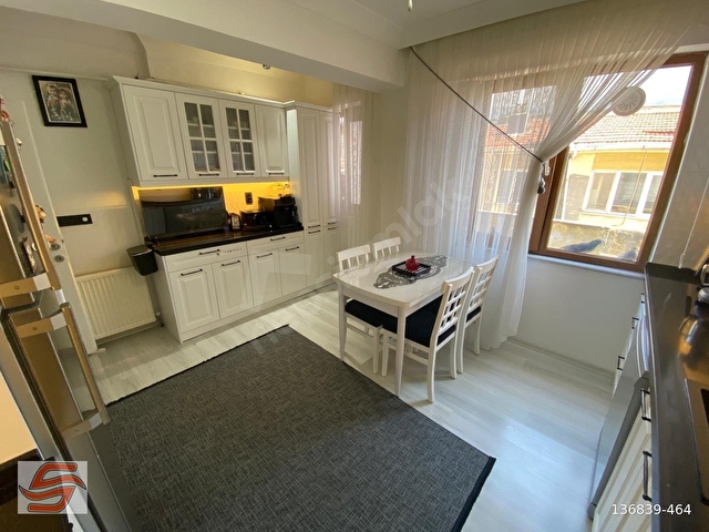 SEDEF GAYRİMENKULDEN 17 EYLÜL MAHALLESİNDE. 3+1 145m² KREDİYE UYGUN ASANSÖRLÜ SATILIK DAİRE - Görsel 3