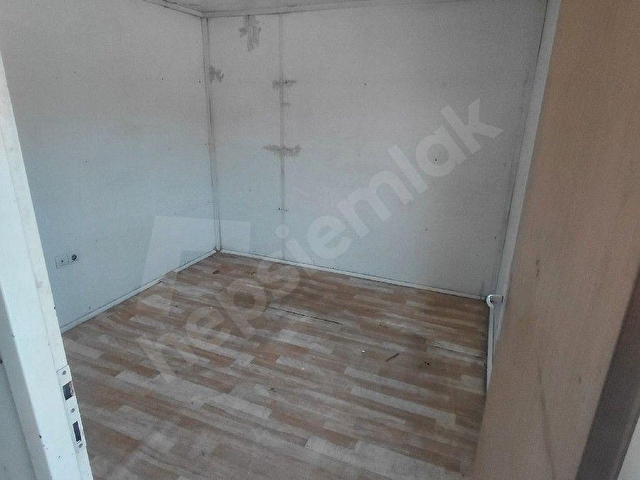 YAKACIKTA, KONTEYNERLİ, TELLE ÇEVRİLİ, YOLU OLAN, 506 M2 KİRALIK TARLA - Görsel 10