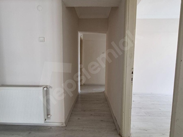 YILDIZTEPE MAH.DE ÇARŞIYA YAKIN DOĞALGAZLI 3+1 SATILIK DAİRE - Görsel 9