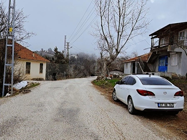 KONYAALTI DOYRAN YERLEŞİM İÇİ ANA YOL CEPHE TEK TAPU FIRSATARAZİ - Görsel 4