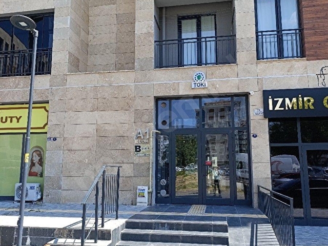 Manavkuyu Kan Merkezi Yanı TOKİ lerde 3+1 120 m2 Kiralık Ara kat Daire - Görsel 5