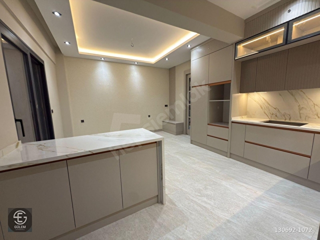 GÜLEMDEN YENİŞAFAKTA MASAL PARK YAKINI 3,5+1 220m2 LÜKS DAİRE - Görsel 6