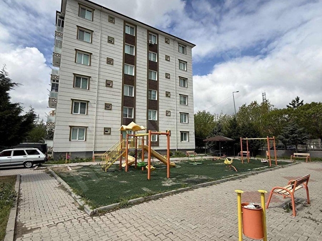 İNCESU FİRDEVS ANA KONAKLARINDA FULL YAPILI 3+1 SATILIK DAİRE - Görsel 2
