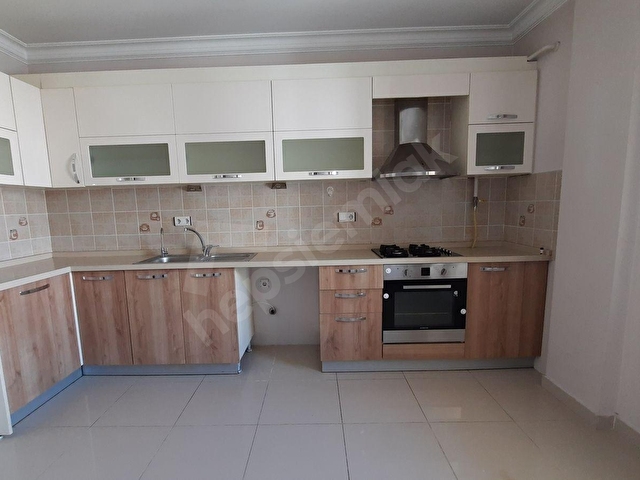 AYIN FIRSATI! LÜLEBURGAZ ÇARŞI MERKEZİNE YAKIN 3+1 SATILIK DAİRE - Görsel 8