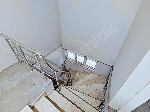 SULTANMURAT CADDESİNE 2.PARSELDE KİRALIK 350 m2 DÜKKAN - Görsel 8