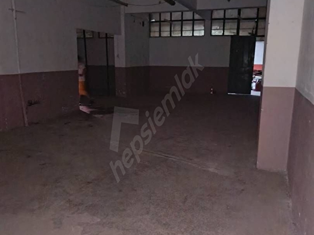 Bayrampaşa Erdinç San. Sit. İşyeri 200 m2 - Görsel 2
