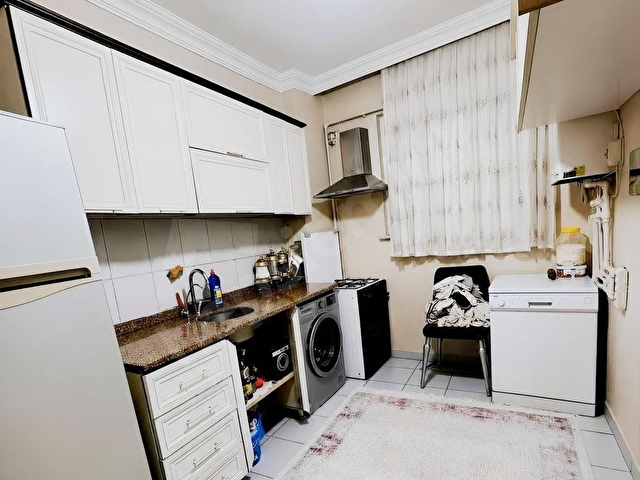 ZÜBEYDE HANIM MAHLLESİNDE SATILIK 2+1 90 M2 BAHÇE KAT - Görsel 3