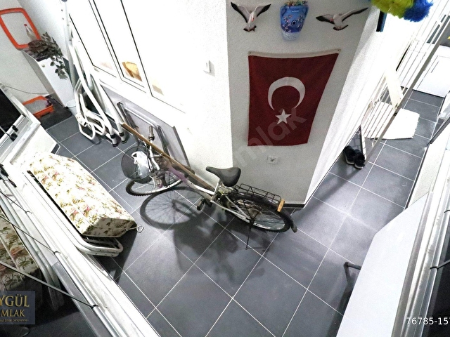 💥TEK YETKİLİ AYGÜLDEN💥AKÇAYDA💥DENİZE 100 MT MÜSTAKİL TADINDA BAHÇE KULLANIMLI 2+1 SATILIK DAİRE - Görsel 16