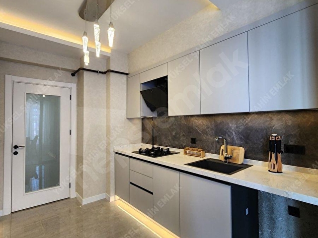 YÜKSEL ŞAHİN DEN SANCAK PORT MASLAK DA ARAKAT 2+1 LUKS SATILIK DAİRE - Görsel 3