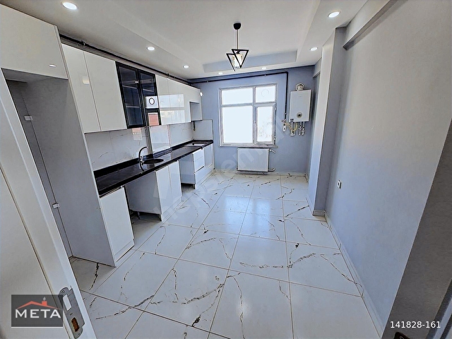 YUSUFTAN ORHANLI MH.CADDE ÜZERİNDE İÇİ SIFIR YAPILI 2+1 LÜKS DAİ