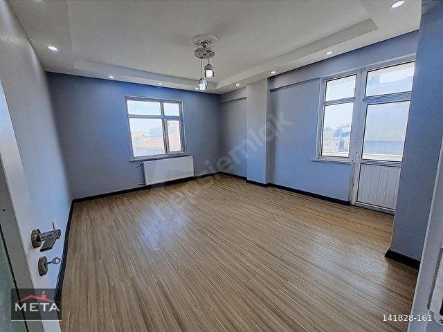 YUSUFTAN ORHANLI MH.CADDE ÜZERİNDE İÇİ SIFIR YAPILI 2+1 LÜKS DAİ - Görsel 18