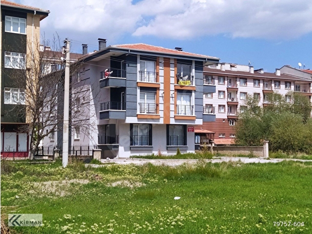 ÇUBUK ESENBOĞA MERKEZ MAHALLESİNDE 1+1 DAİRE