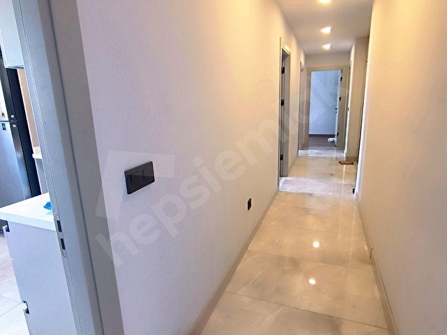 NEVA ÇENGELKÖY 3+1 130 m2 YERDEN ISITMA OTOPARK EBEVEYN BANYO - Görsel 12