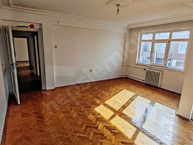 Mükemmel Konumda Geniş ve Ferah Kiralık Daire - Görsel 12