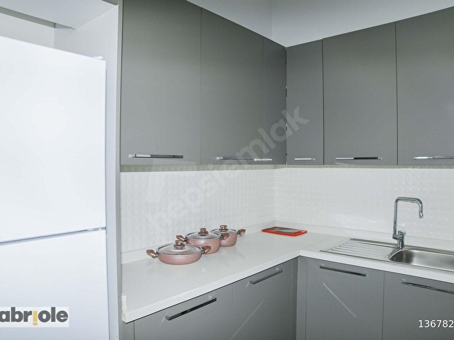 Kadıköy Metrobüs yanı manzaralı 2+1 Full eşyalı daire - Görsel 19