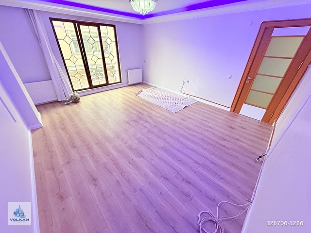 VOLKAN GYO  DAN SATILIK CEBECİ MAH 2+1 105M2 1.KAT DAİRE - Görsel 3
