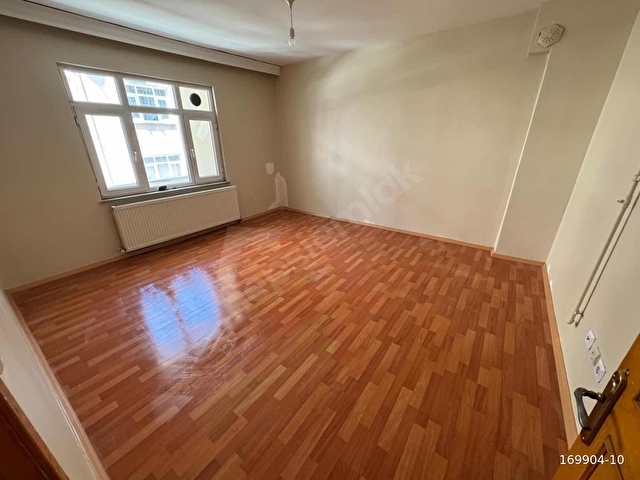 HAS KÖSEDAĞDAN İSMETPAŞA MAHDE 2+1 95M2 HİSSELİ 1.KAT DAİRE - Görsel 3