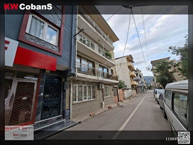 KW CobanStan Bornova Ümit Mahallesinde Bahçeli 3+1 Fırsat Daire! - Görsel 2