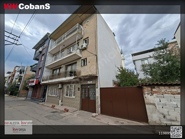 KW CobanStan Bornova Ümit Mahallesinde Bahçeli 3+1 Fırsat Daire!