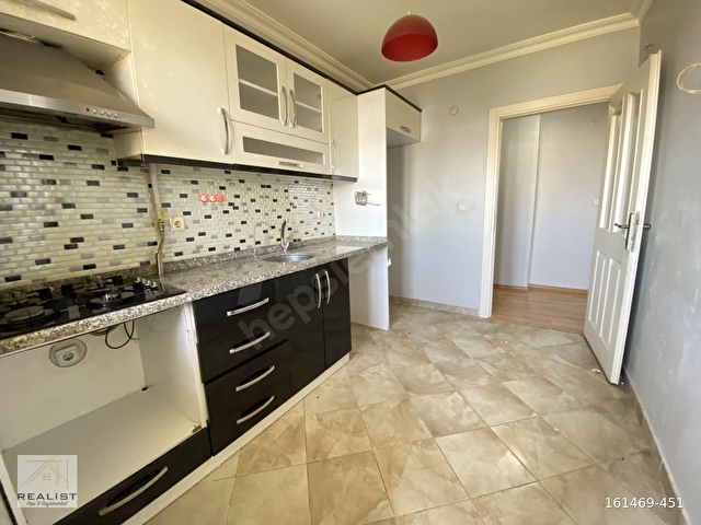 MARMARAY YAKINI ÇİFT AİLEYE UYGUN CADDE ÜZERİ 5+1 DUBLEKS DAİRE - Görsel 14
