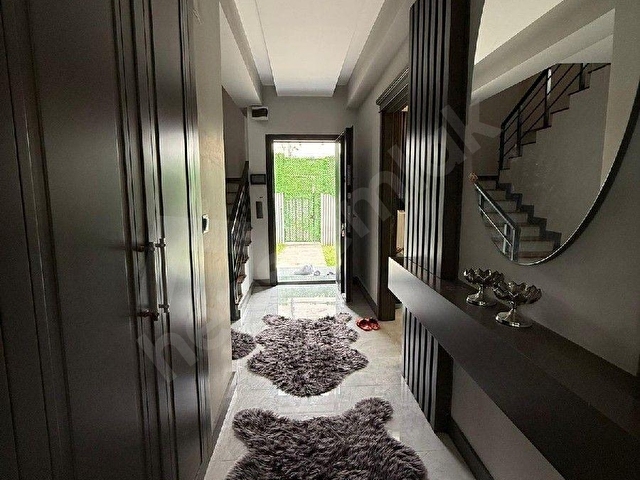 AMAÇTAN VİLLA BÖLGESİ BULVARA YAKIN İSKANLI 5+2 KIŞ BAHÇELİ - Görsel 24