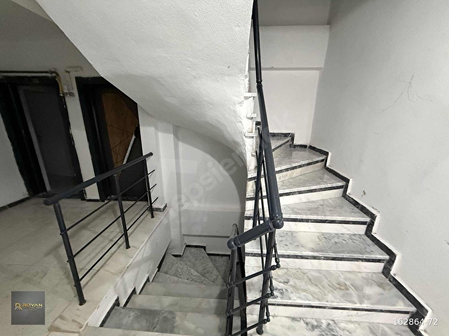 ÇİÇEKLİDEDE TAKSİ DURAĞIN KARŞISI SATILIK 2+1 ARA KAT ASANSÖRLÜ - Görsel 5
