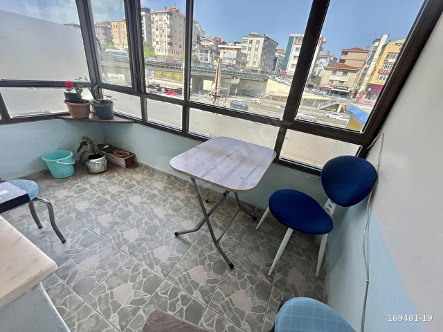 GÜZELYALIDA E-5 MARMARAYA YAKIN 3+1 180 M2 KİRALIK ARAKAT - Görsel 15