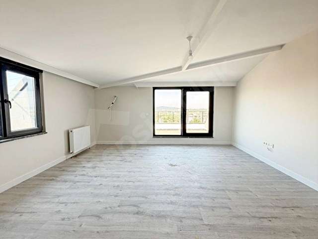 SANCAKTEPE ABDURRAHMNGAZİ MAH DE TERASLI ÜST DUBLEKS DAİRE - Görsel 28
