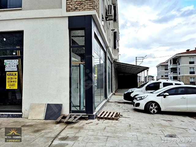 ADAPAZARI MERKEZDE KİRALIK 640 m² GENİŞ KULLANIMLI KÖŞE DÜKKAN - Görsel 6