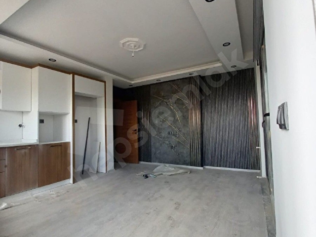 HÜSNÜ KARAKAŞ  MAHALLESİNDE HAVUZLU 1+1 LÜKS DAİRE FIRSATT KAÇMAZZZ - Görsel 5