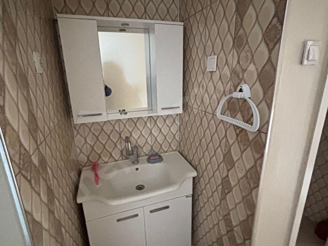 Feritpaşa mah Nalçacı caddesinde  3+1 kiralık daire - Görsel 16